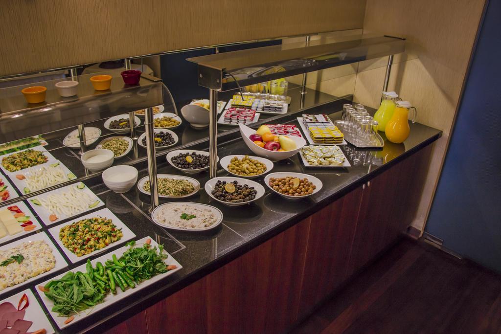 King Hotel Cankaya Ankara Exterior foto
