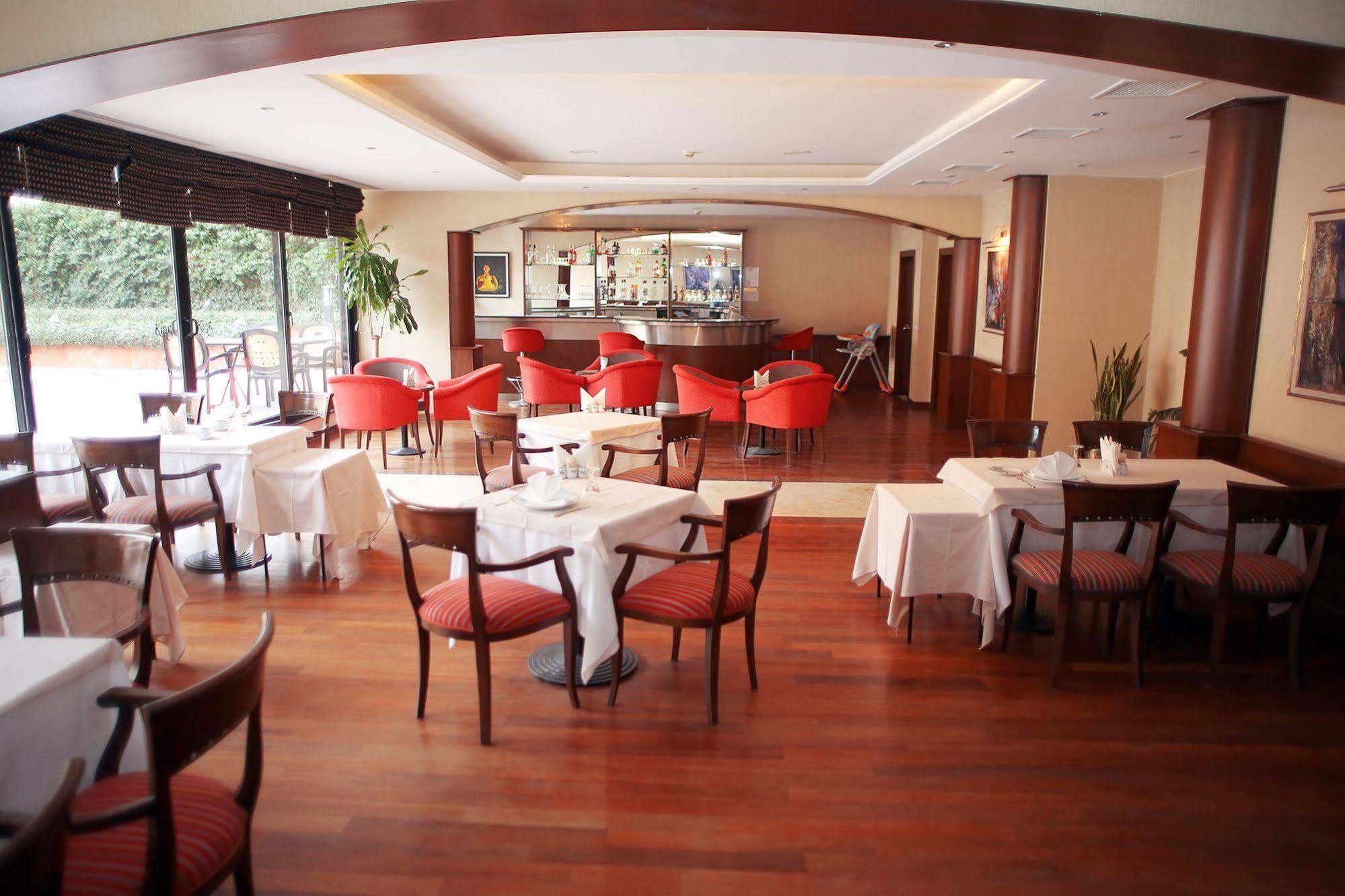 King Hotel Cankaya Ankara Exterior foto