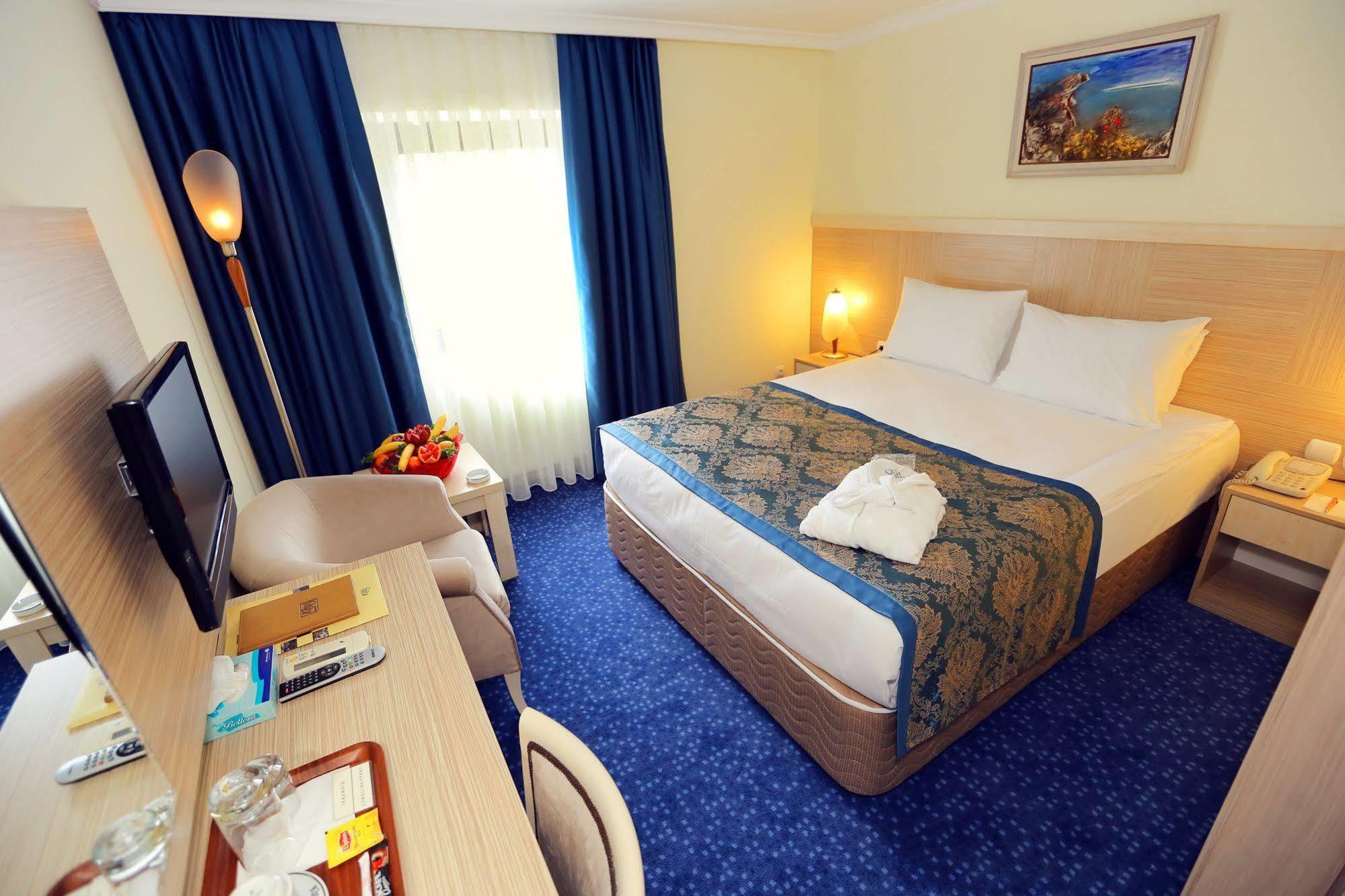 King Hotel Cankaya Ankara Exterior foto